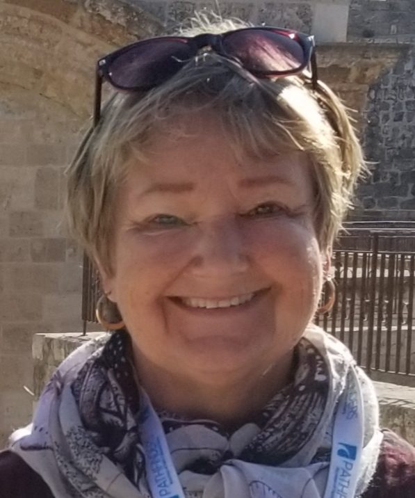 Headshot of Sandra Gray